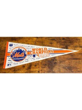Vintage 1986 World Champions New York Mets pennant